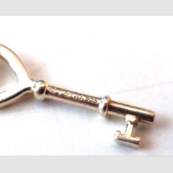 TIFFANY & Co Open Heart Key For Necklace Sterling Silver 1.25" - Picture 4 of 4